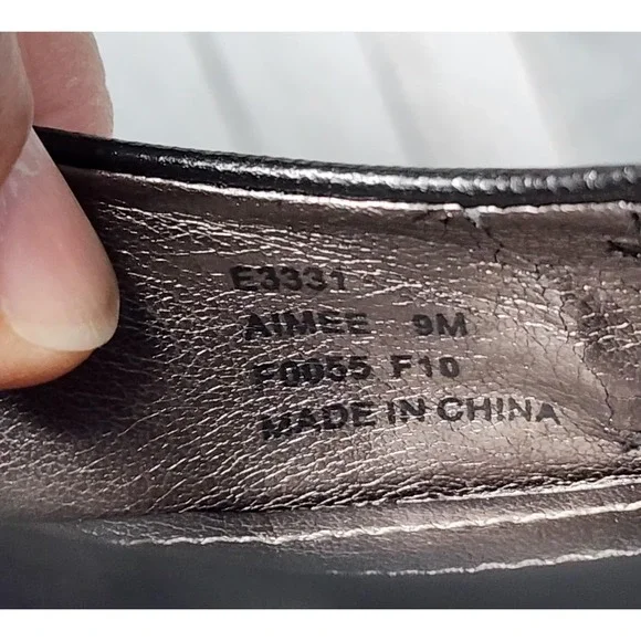 Calvin Klein Shoes Womens Size 9M Black Leather Aimee Pumps Classic Heels Career - Picture 9 of 10